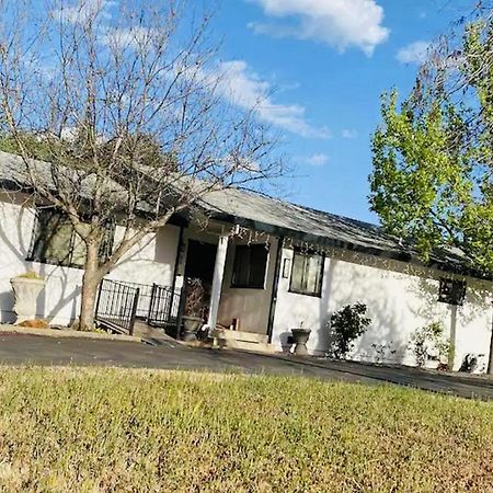 Family Friendly, 3 Bedroom House, With King Bed For Up To 15 - Bbq - Internet - Jet Tub Auburn Exteriör bild
