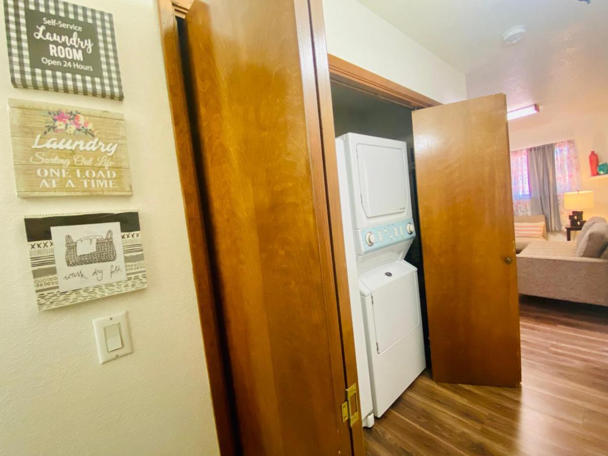 Family Friendly, 3 Bedroom House, With King Bed For Up To 15 - Bbq - Internet - Jet Tub Auburn Exteriör bild