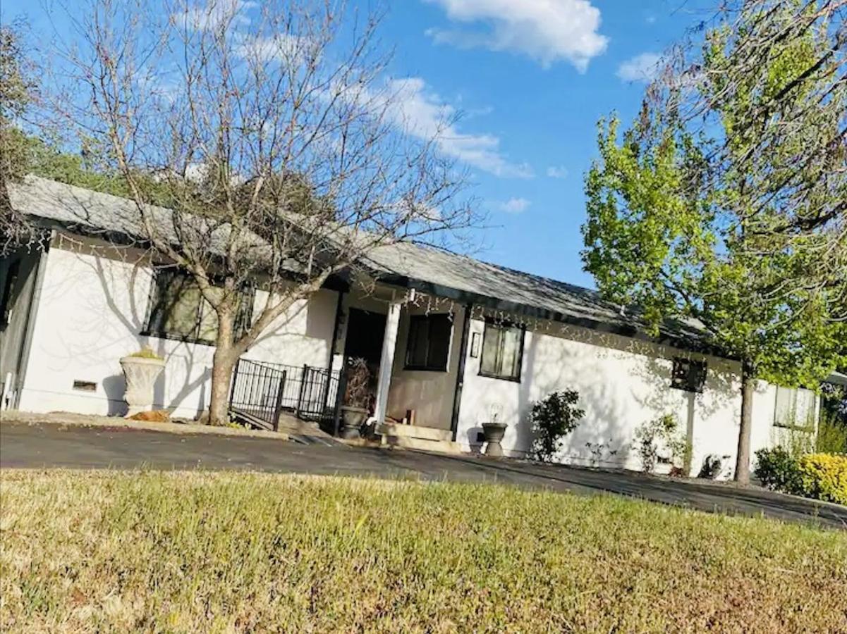 Family Friendly, 3 Bedroom House, With King Bed For Up To 15 - Bbq - Internet - Jet Tub Auburn Exteriör bild